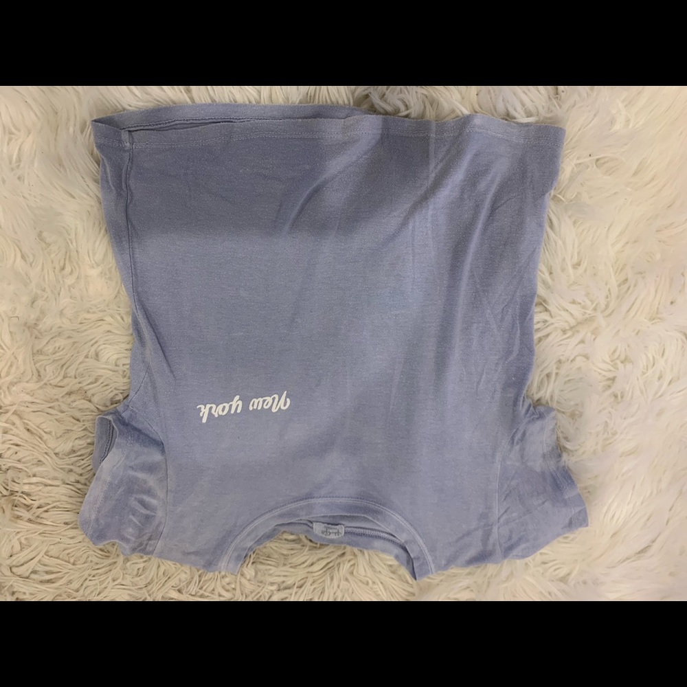 Brandy Melville Tshirt